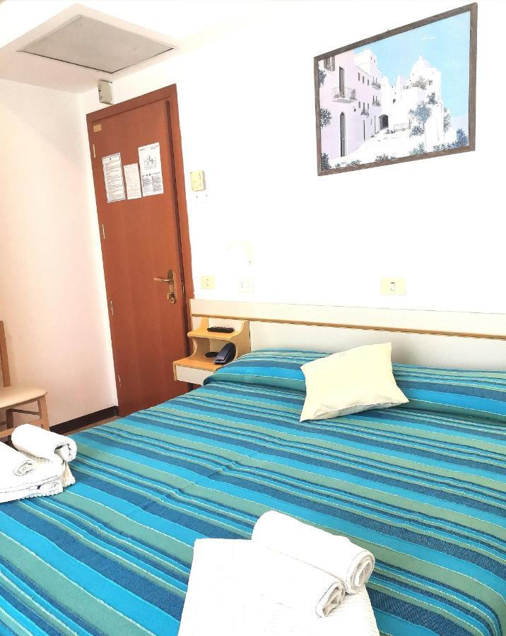 Hotel Alcazar Rimini Dış mekan fotoğraf