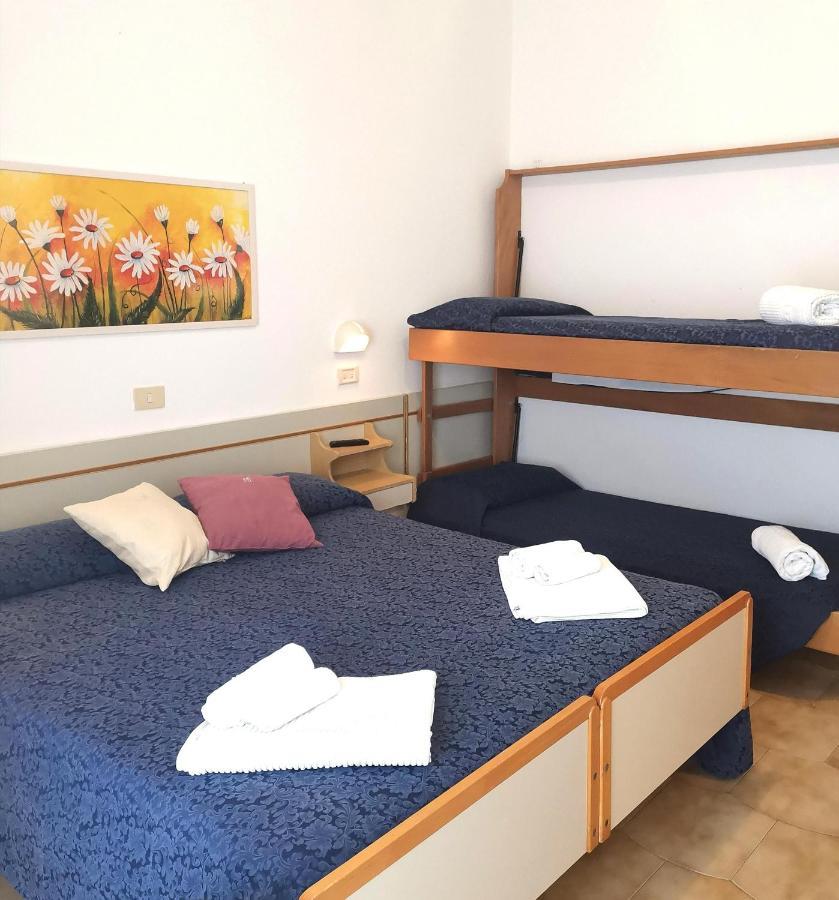 Hotel Alcazar Rimini Dış mekan fotoğraf