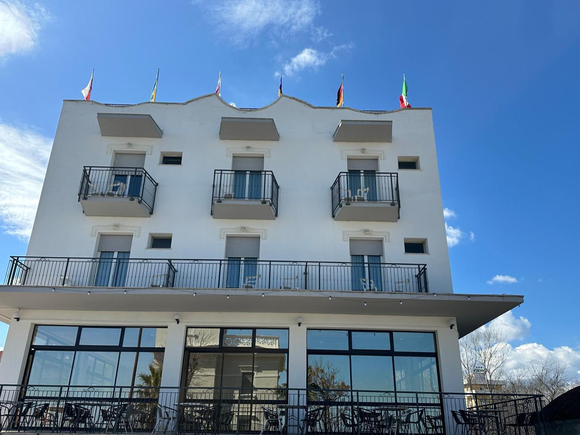 Hotel Alcazar Rimini Dış mekan fotoğraf
