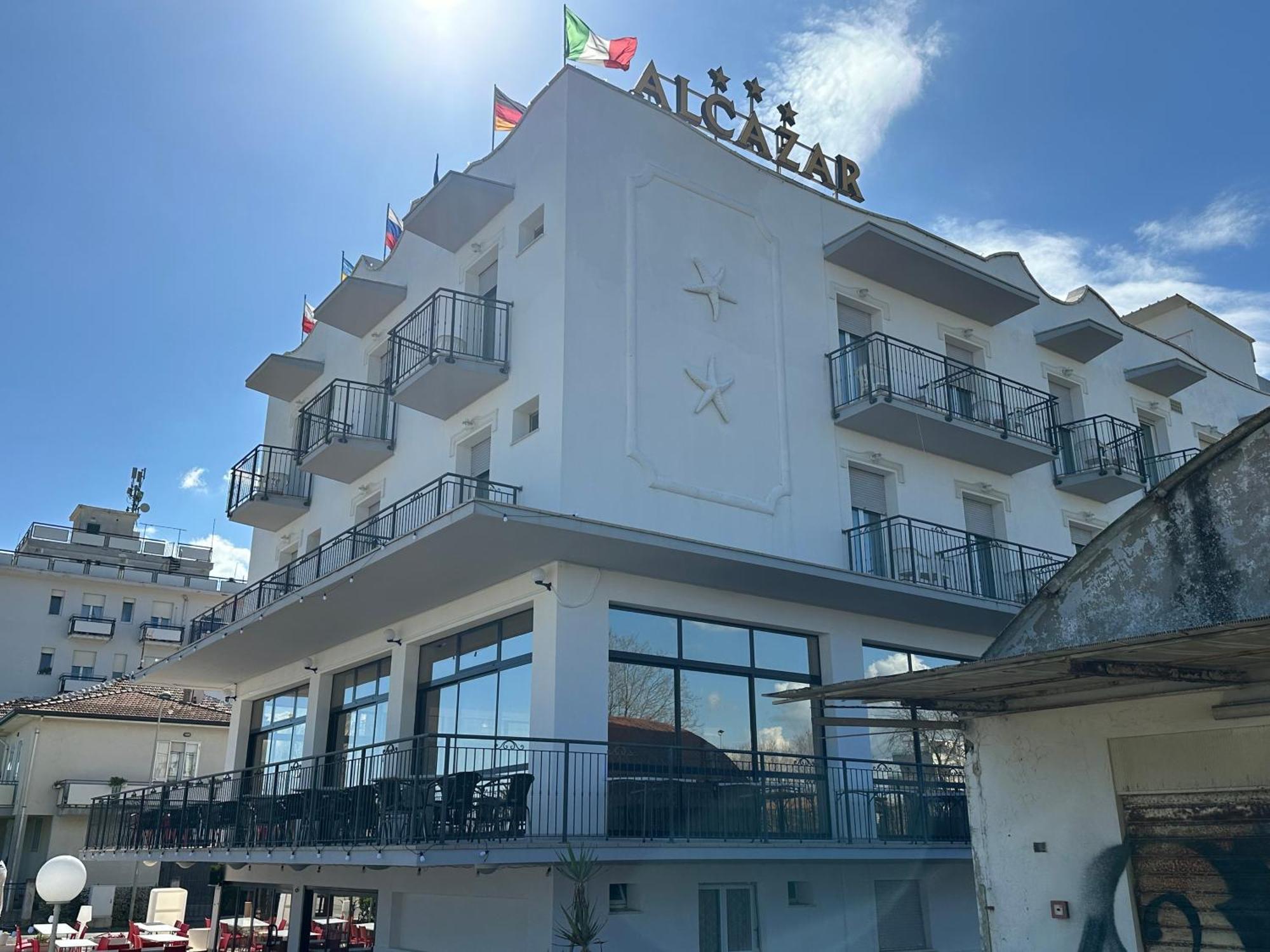 Hotel Alcazar Rimini Dış mekan fotoğraf