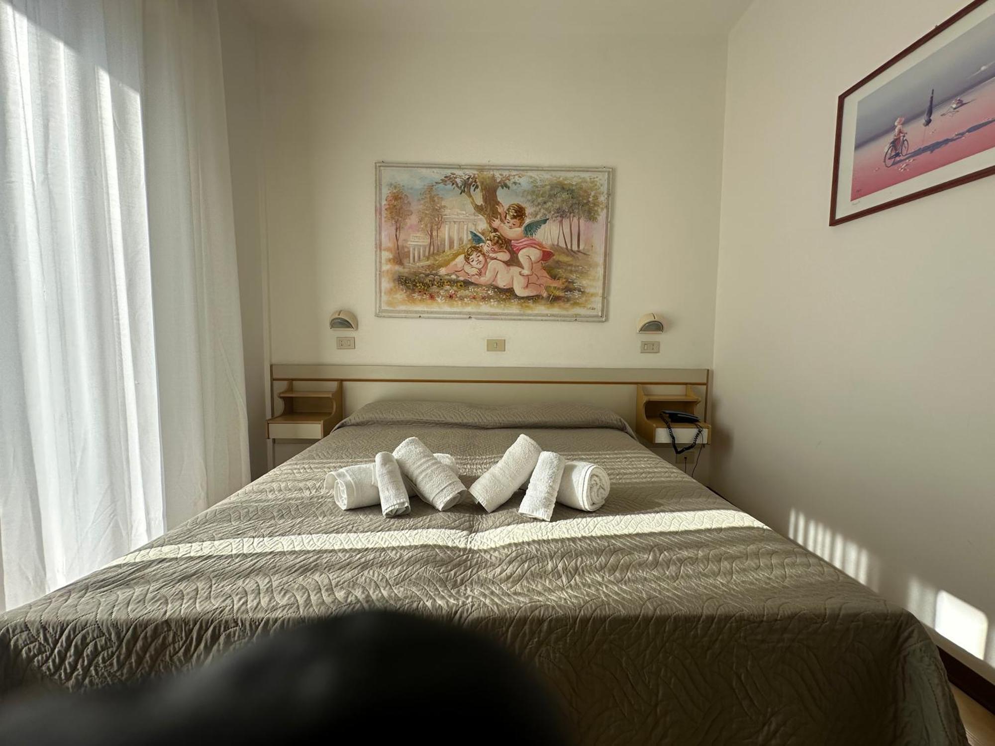 Hotel Alcazar Rimini Dış mekan fotoğraf
