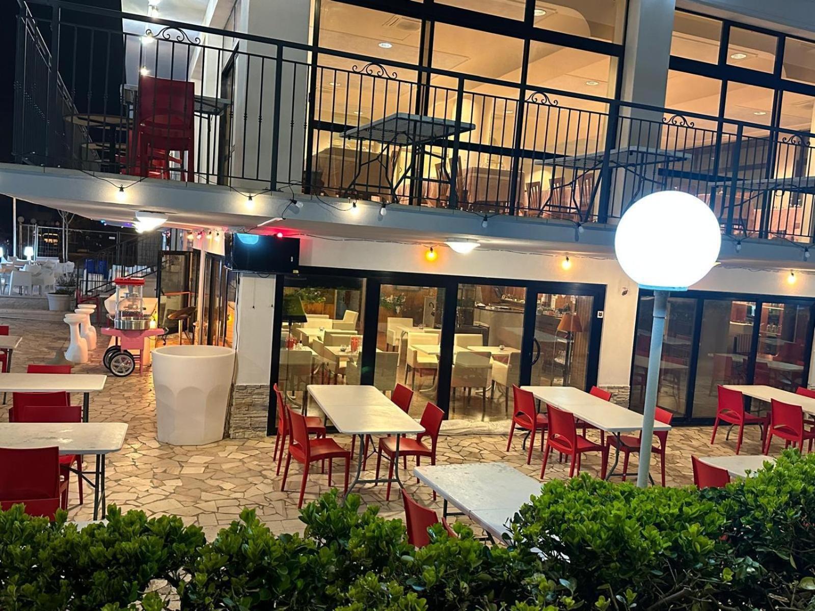Hotel Alcazar Rimini Dış mekan fotoğraf