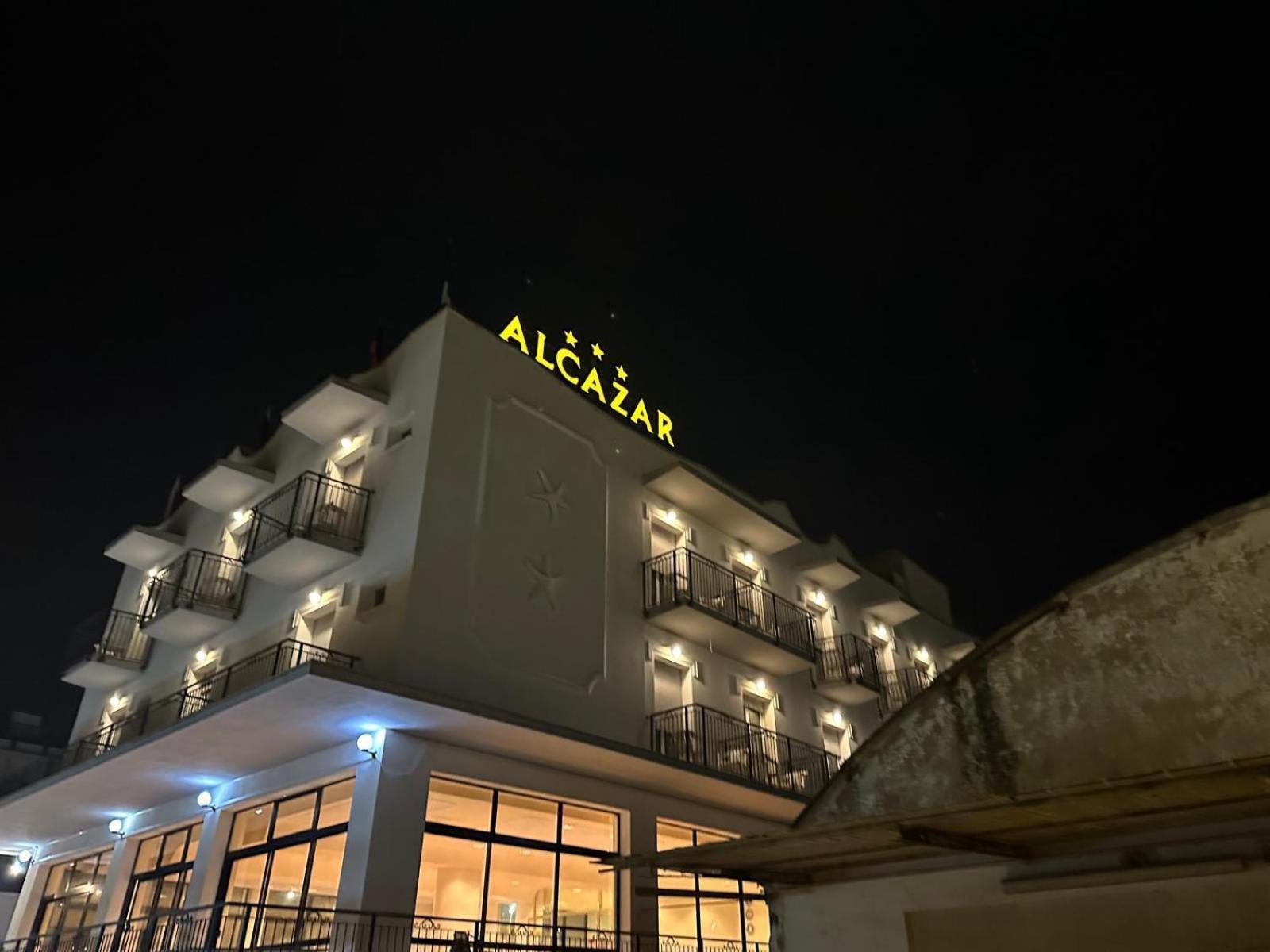 Hotel Alcazar Rimini Dış mekan fotoğraf